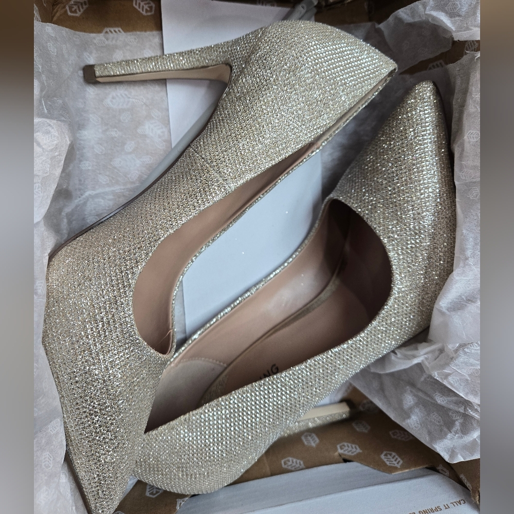Elegant Gold Women's Heels